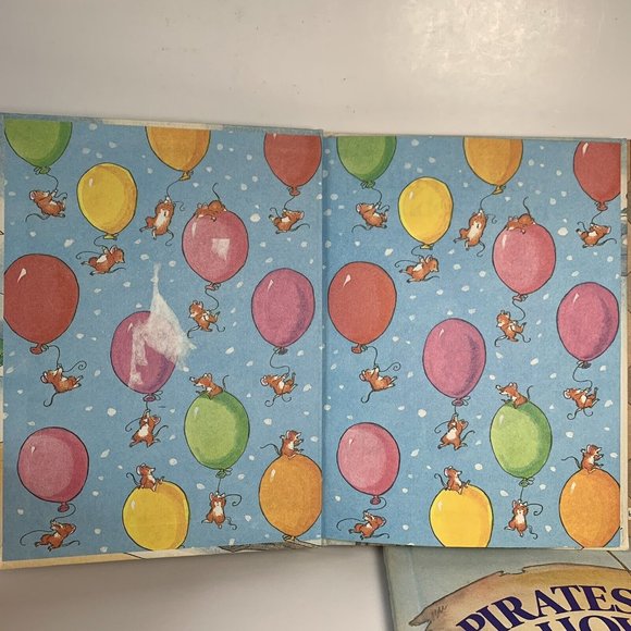 Parents Magazine Press Books Lot of 4 1980s Bicycle Bear Leons Prize - Picture 6 of 10